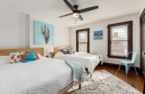 Brewery District Villa | Housepitality - The Cobblestone 1 - Location!