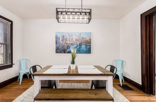 Brewery District Villa | Housepitality - The Cobblestone 1 - Location!