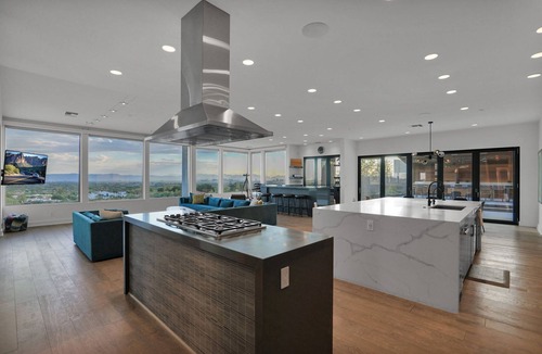 Palm Canyon House | HÓZHÓ Estate at Camelback| Infinity Pool |Fire Pit