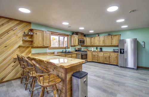 Pequot Lakes House | Hunt, Hike & Explore! Private Home in Pequot Lakes