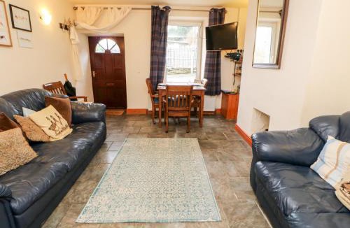 Haltwhistle House | Hunter Cottage