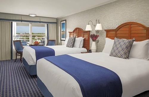 Hyannis Hotel | Hyannis Harbor Hotel