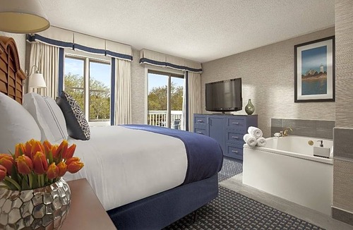 Hyannis Hotel | Hyannis Harbor Hotel