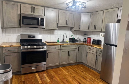 Hyannis House | Hyannis Hideaway in Cape Cod