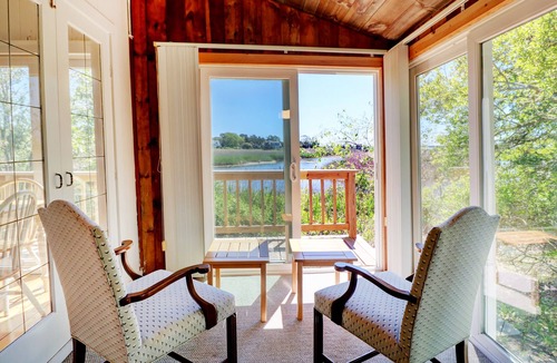 Hyannis Port Cottage | HyannisPort Cottage with Ocean Views and Short Walk to 3 nice Ocean Beaches!