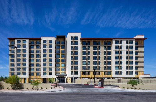 North Scottsdale Hotel | Hyatt House North Scottsdale