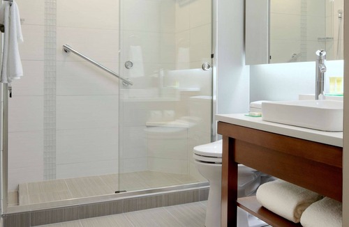 Royal Oak Hotel | Hyatt Place Detroit Royal Oak