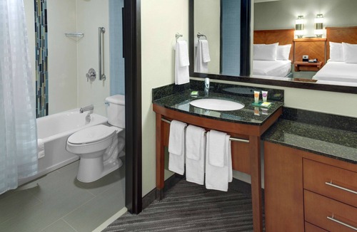 South Hills Hotel | Hyatt Place Pittsburgh Airport/Robinson Mall