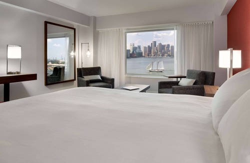 Boston Hotel | Hyatt Regency Boston Harbor