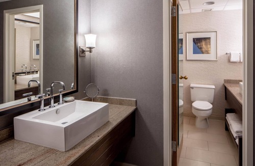 Downtown St. Louis Hotel | Hyatt Regency St. Louis at The Arch