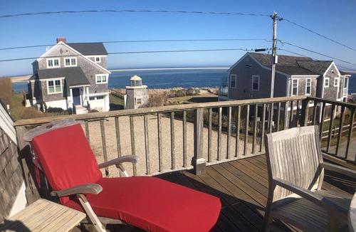 Chatham House | Ideal Chatham Location. Waterview, Beach, Walk to Town,Great Views,4 Bedroom,AC