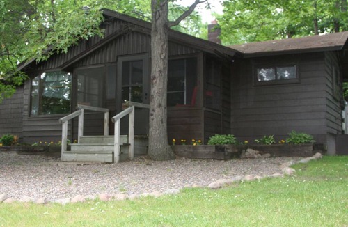 Lake Shore House | Ideal Location on Level, Sandy Shore on Beautiful Gull Lake in Brainerd Lakes
