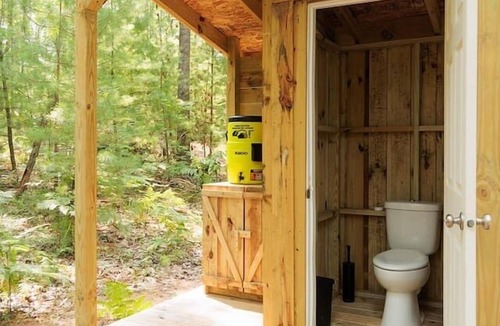 Luther RV Rental | Ilex Forest Retreat: Camp Azalea