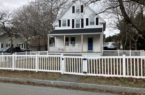 Northeast Harbor House | In town home in Northeast Harbor, in Acadia National Park, shopping, and more!