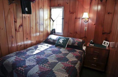 Carp Lake House | Incredible Cabin with Barbecue and Lake Access in Carp Lake, Michigan