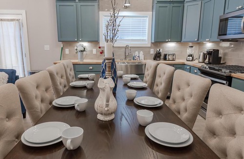Fountain Square House | Indianapolis Chic Extravagant Brand New Home!