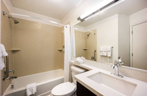 Earth City Hotel | Indulge in Home-Like Comfort! 2 Convenient Units, Near Berthold Square Park