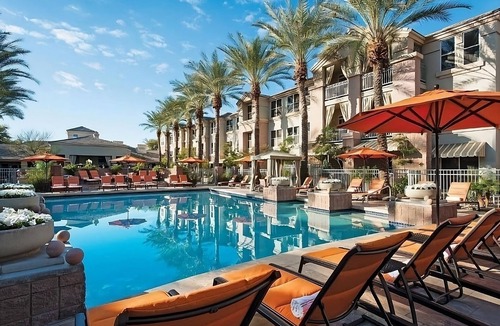 Gainey Village Villas Hotel | Indulge in Home Like Comfort! Short Drive to Desert Botanical Gardens, w/Pool!