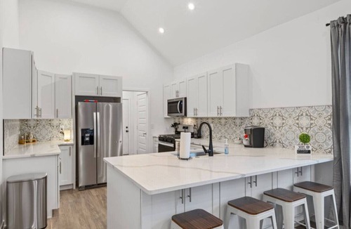 Indianapolis House | Indy’s Royal Estate Next to the State Fairgrounds!