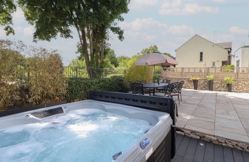 Kirkby Lonsdale Cottage | Ingleborough
