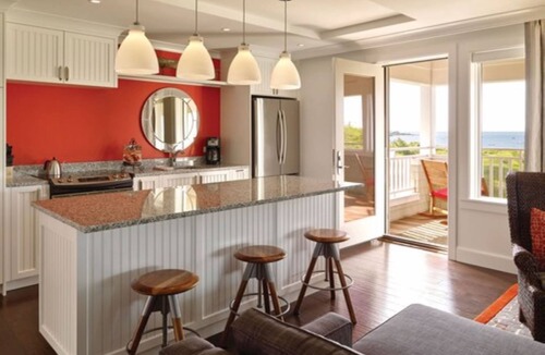 Cape Elizabeth Hotel | Inn By The Sea