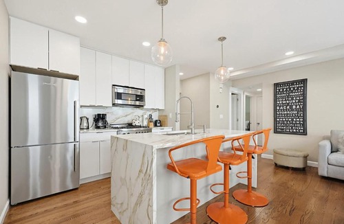 Riverside Apartment | Inviting 3BR In Cambridge Walk To T & Central Sq