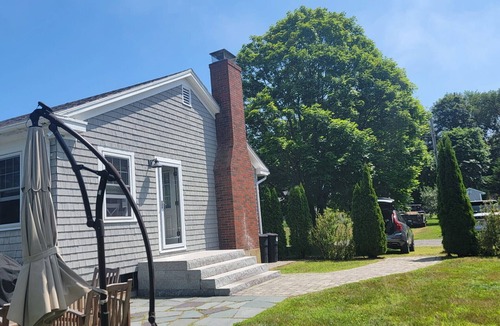 York Beach Cottage | Iris Cottage-Walk to Short Sands
