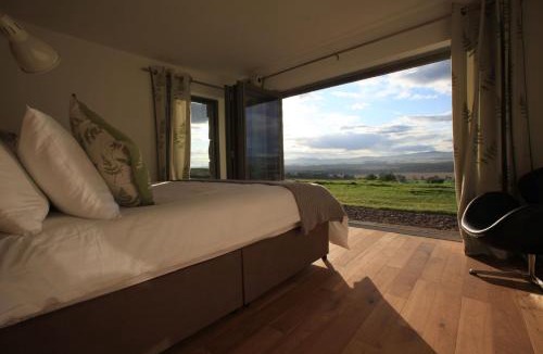 Forfar House | Isla