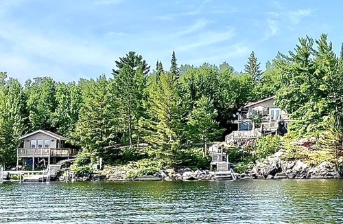 International Falls House | Island Home on Rainy Lake outside Int’l Falls near Voyageurs Nat'l Park