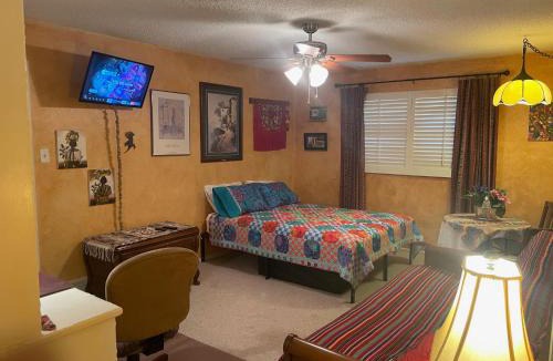 Shallowater Bed & Breakfast | Jackson House Delux Family Suite