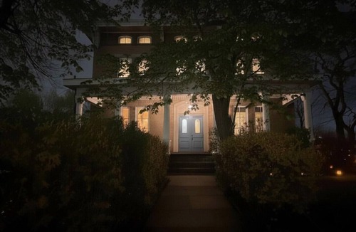 Bay City Apartment | James’ Entire Apt @ the Historic McCormick House