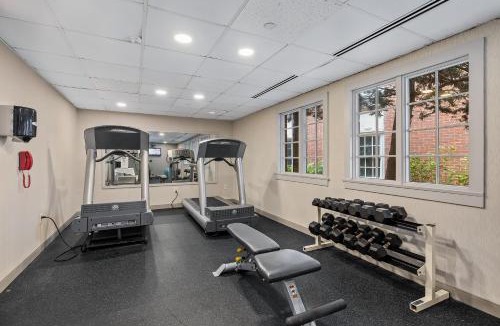 Plymouth Cultural District Hotel | John Carver Inn & Spa