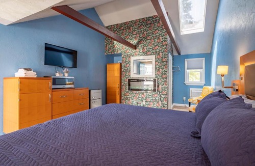 Dennis Port Hotel | Jonathan Edwards Motel