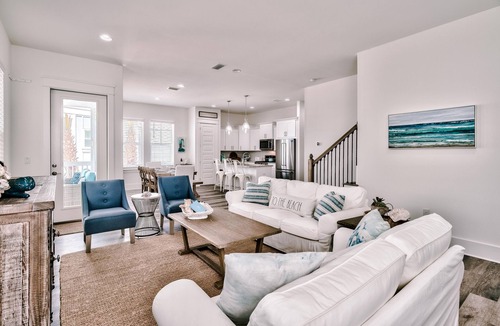 Santa Rosa Beach House | JULY AUGUST dates available - Heated Pool & Hot Tub- 4BR, 2 king, 2 queen