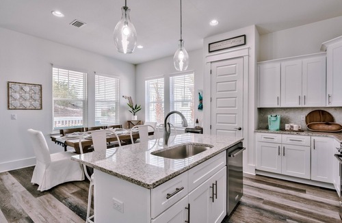 Santa Rosa Beach House | JULY AUGUST dates available - Heated Pool & Hot Tub- 4BR, 2 king, 2 queen
