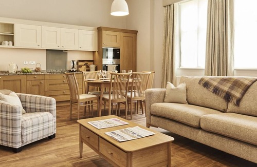 Walwick Villa | Juneberry House - Two Bedroom Villa, Sleeps 4