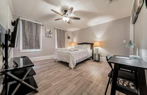 Cleveland Apartment | Just Like Home