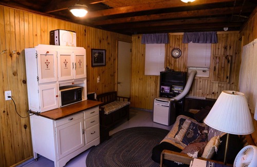 Hammondsport Cottage | JUST RELEASED- PRIME DATES IN JULY for great family fun on Keuka!