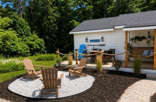 Kennebunk Cottage | JUST RENOVATED! 3BR 1. 5 Bath Beach Cottage near KPT and Beaches