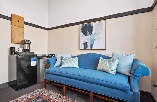 East Liberty Apartment | Kasa | Boutique Suite in East Liberty | The Maverick