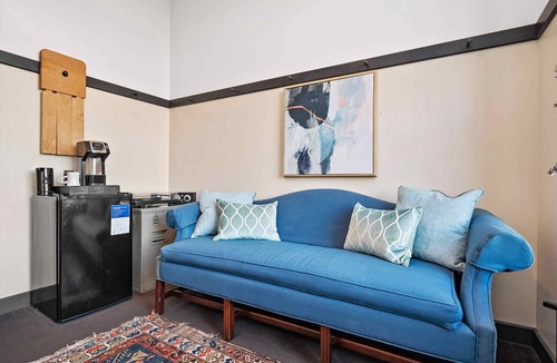 East Liberty Apartment | Kasa | Enticing Suite Near Bakery Square | The Maverick