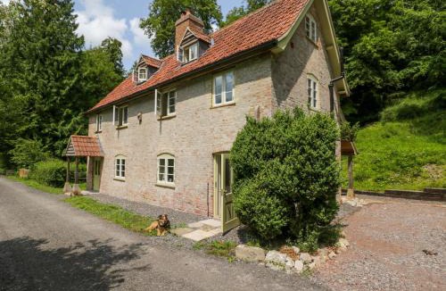 Devizes House | Keepers Cottage