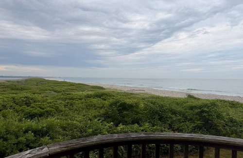 Green Hill House | Kerry s Folly Kerry s Folly Oceanfront home in Green Hill