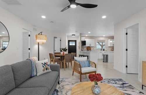 Sand Springs House | Keystone Lake Getaway