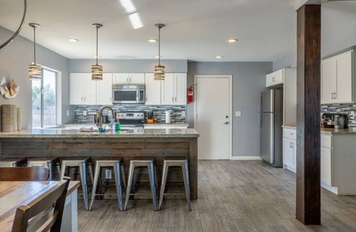 Raskin Estates House | Kierland Jewel | Pool+Game Room+ Putt+Fire Pit!