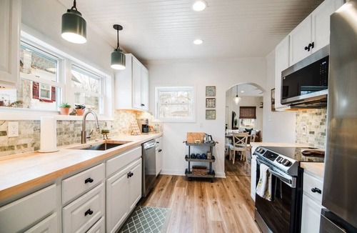 Boyne City Cottage | Kingfisher Cottage: Walk to Town: 10 min to Ski hill