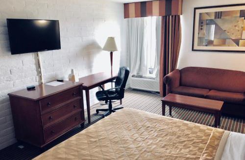 Murlin Heights Hotel | Knights Inn Dayton by Miller Lane