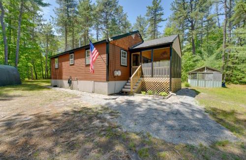 Waterboro House | 'Knotty Kabin' Rustic Waterboro Cabin By Lake