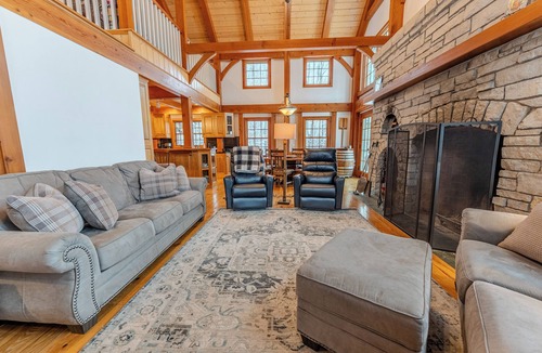 Wetmore House | La Casita (Wetmore, Mi)- Waterfront, near Munising, Pictured Rocks
