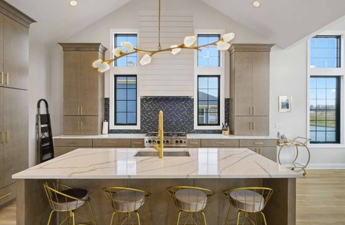 Ottawa House | La Dolce Vita | Pinnacle Pointe Neighborhood